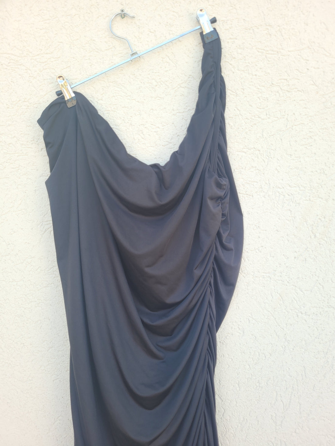 שמלת ערב one shoulder שחורה