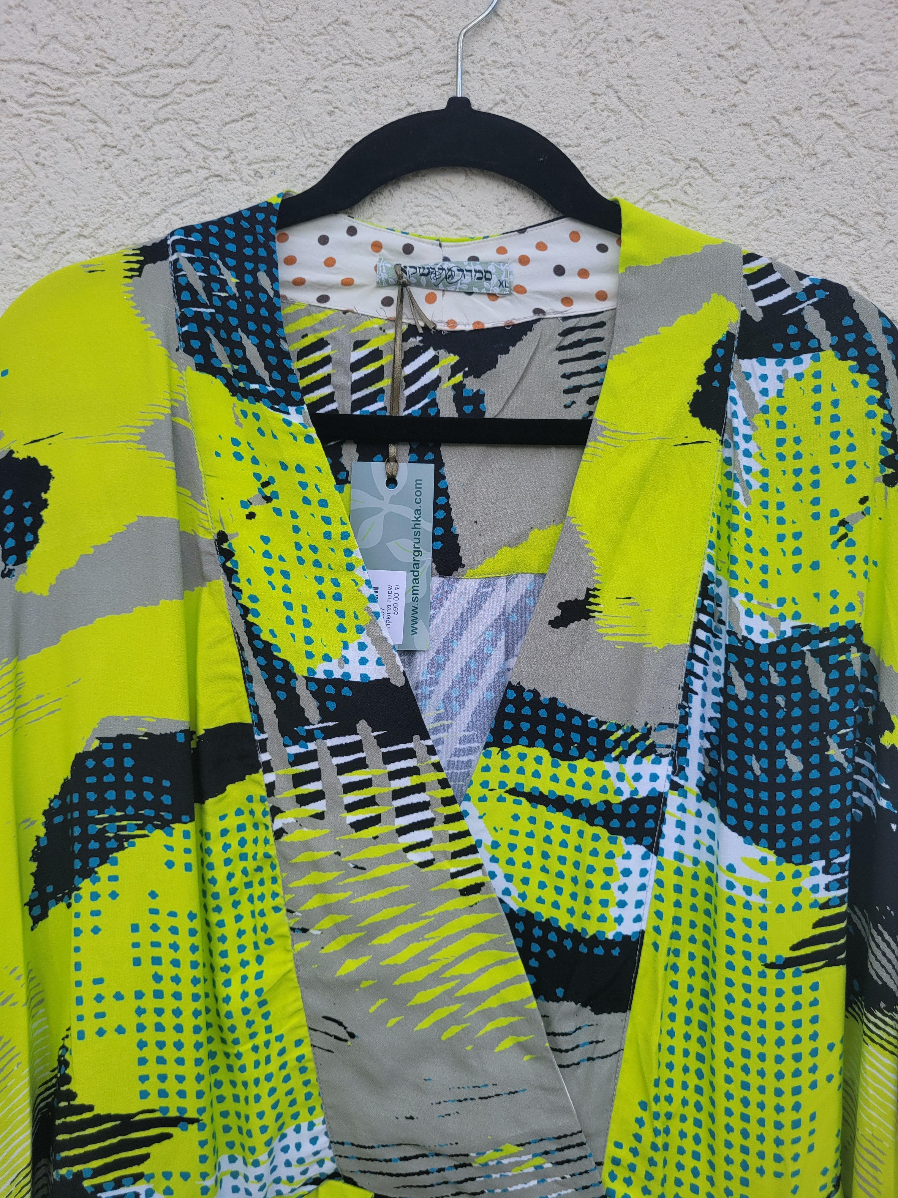 שמלה אוברסייזית צבעונית