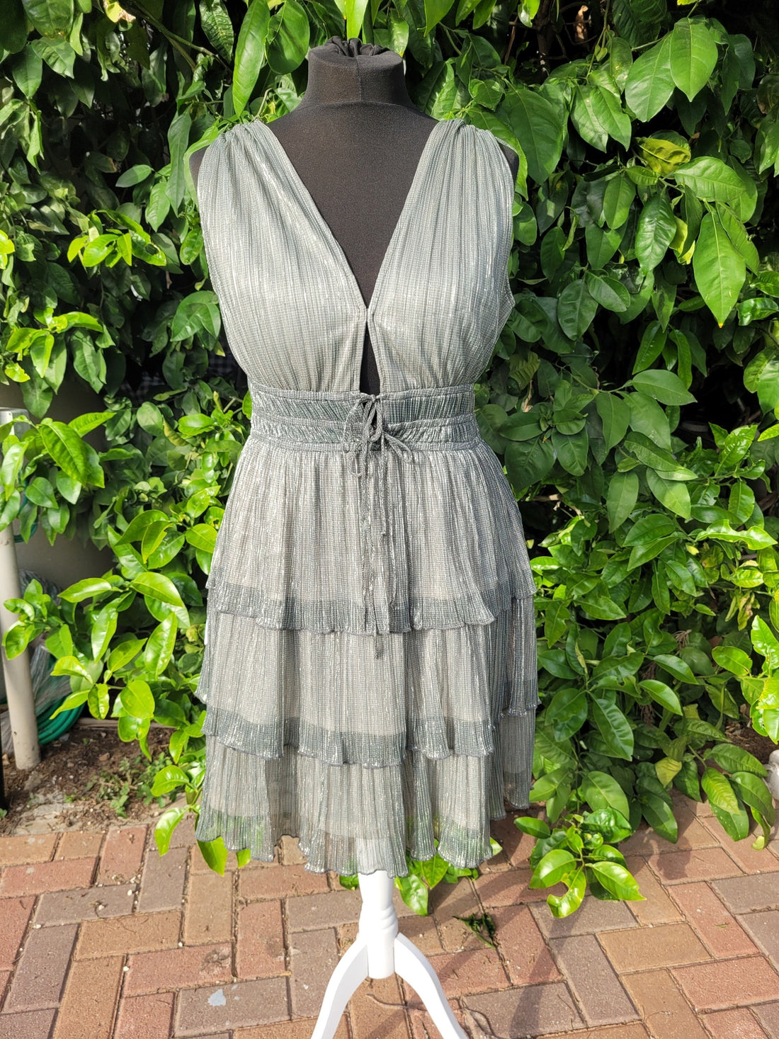 שמלת שכבות בצבע כסף