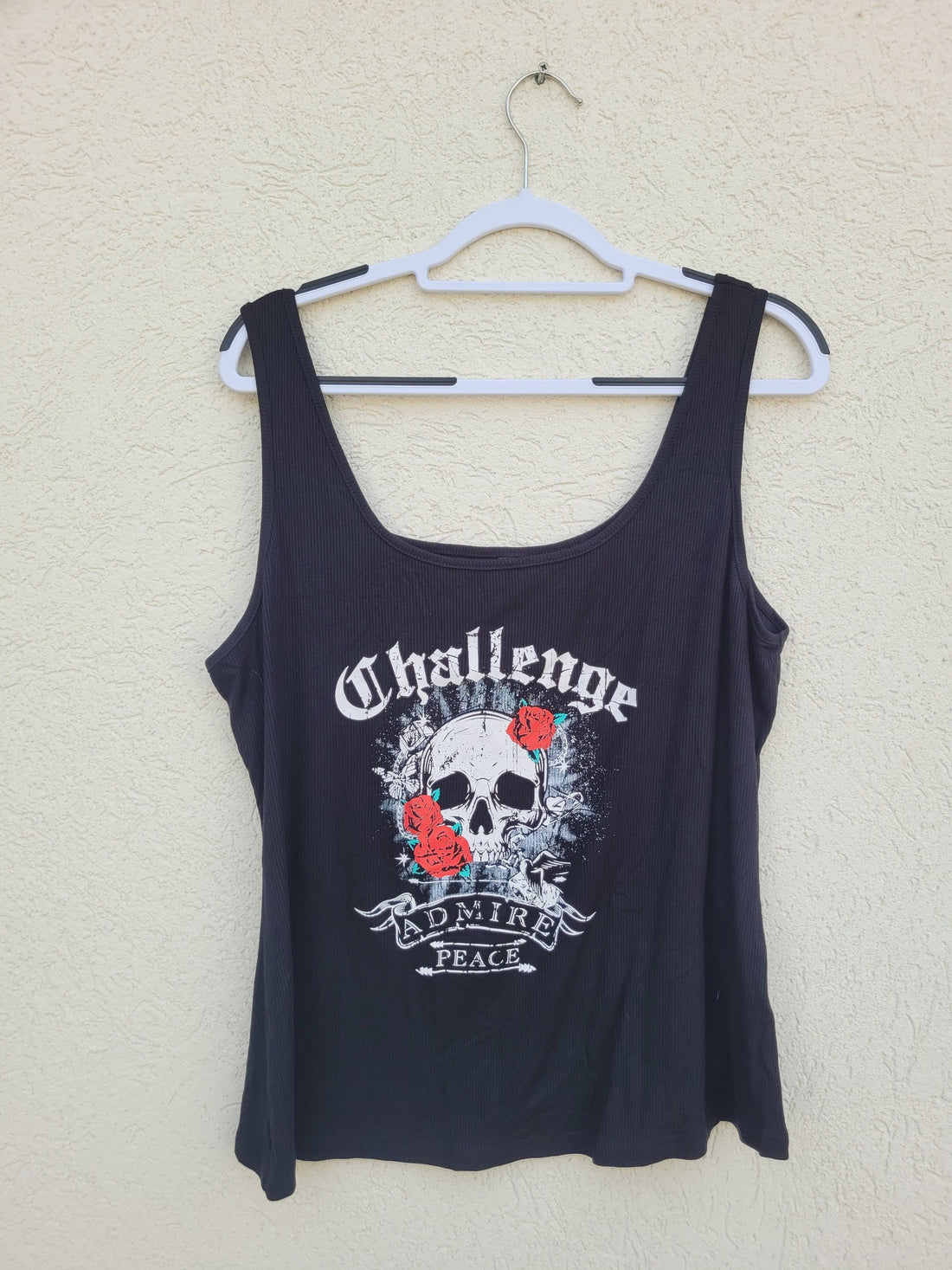 גופייה מבד ריב עם גולגולת