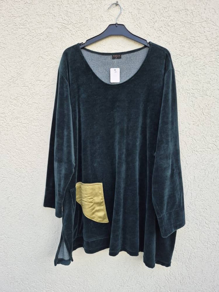 טוניקת קטיפה ירוקה עם פאץ&