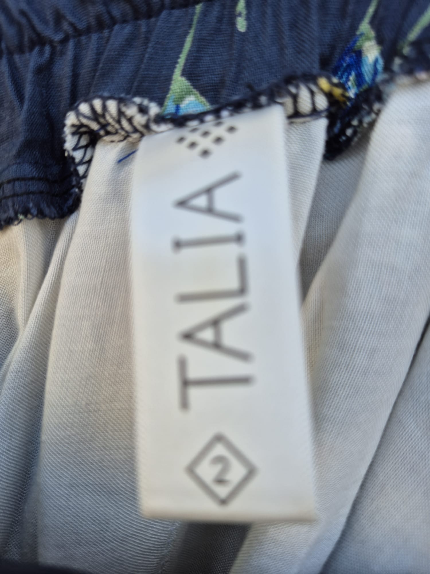 חצאית חיוכים