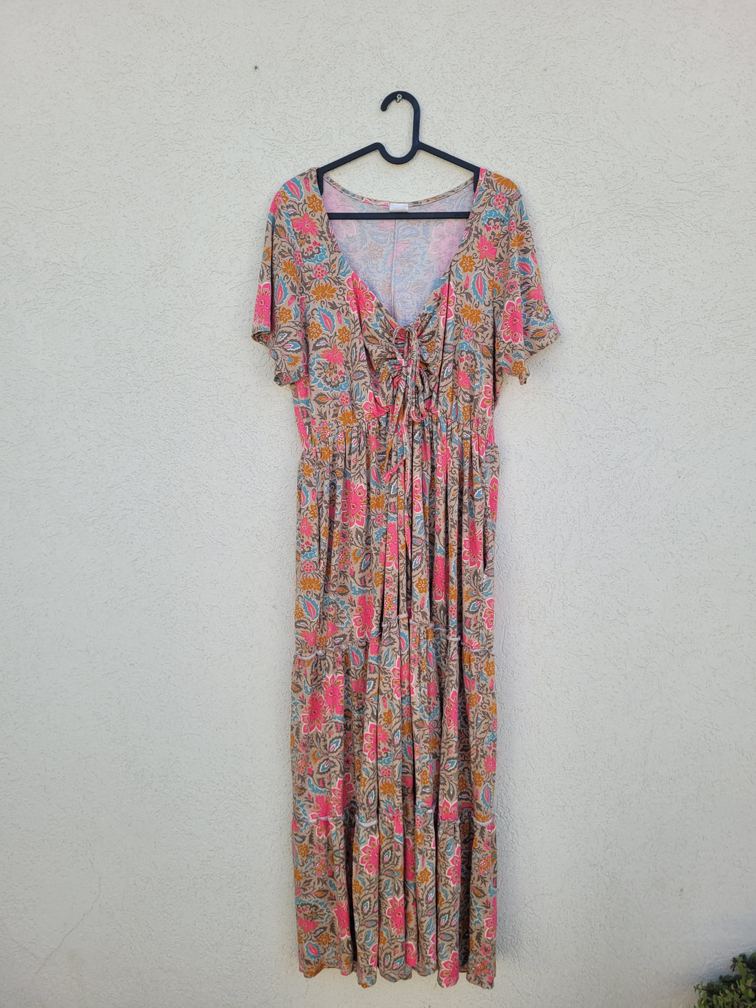 שמלה פרחונית מקסי