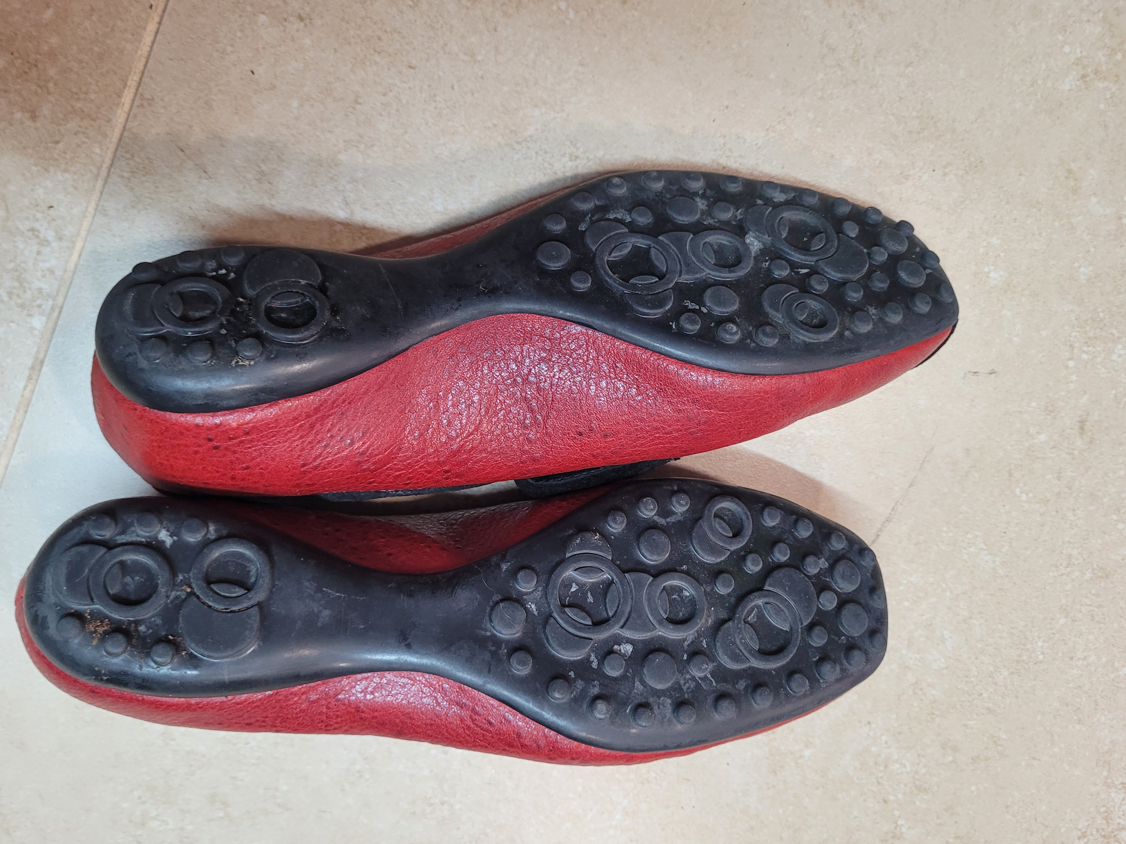 מוקסינים בבורדו ושחור מידה 39