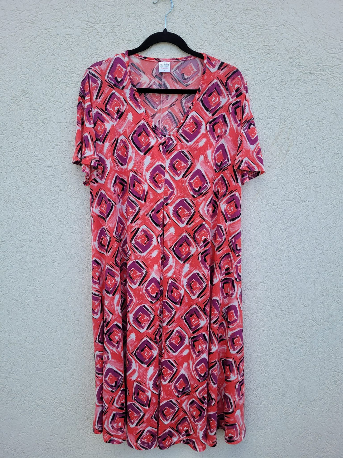 שמלת מידי צבעונית בגזרה A