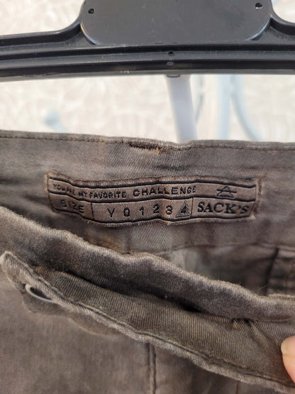 מכנסיים יפהפיות של SACK&