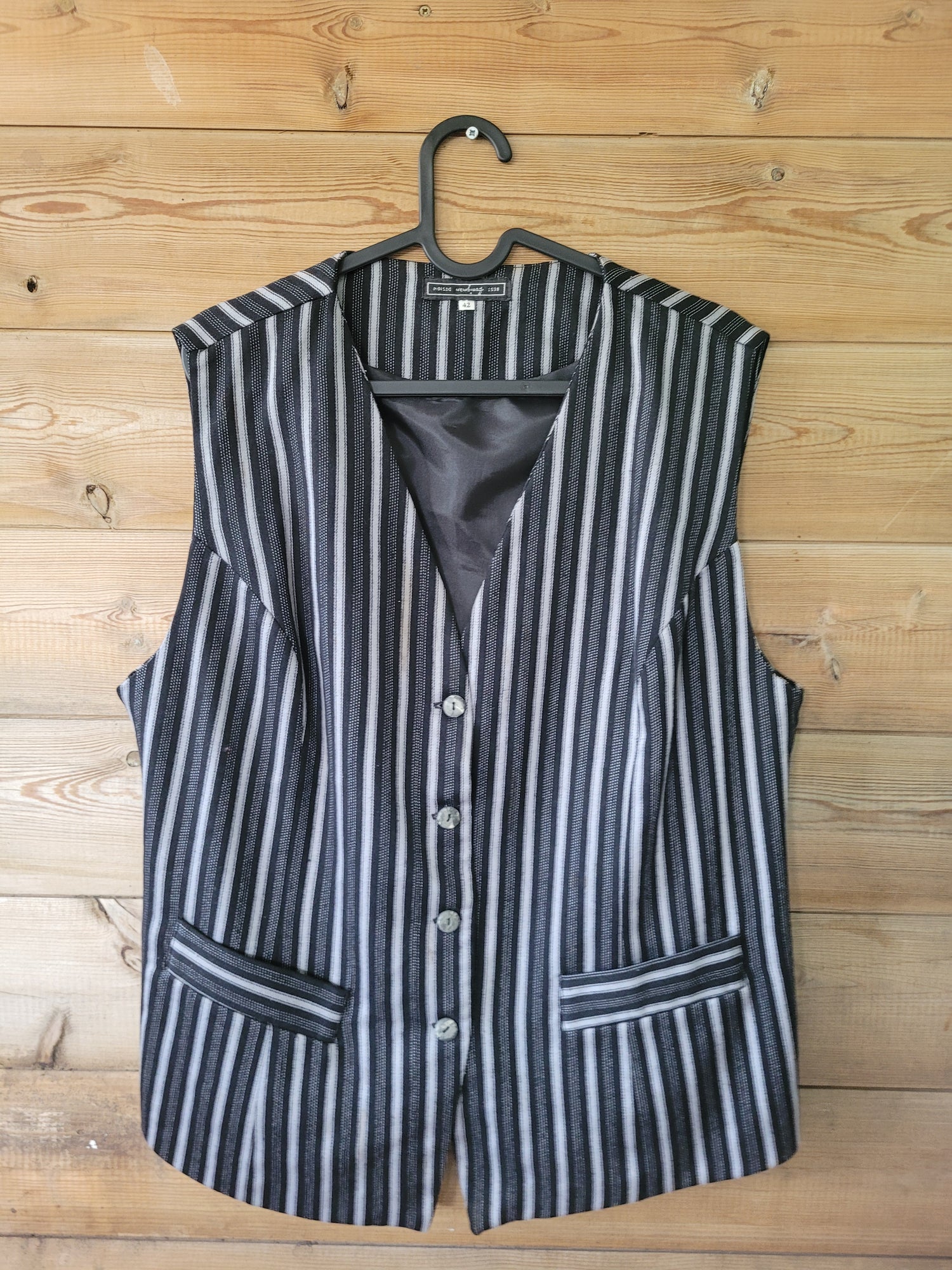 ווסט צמר פסים