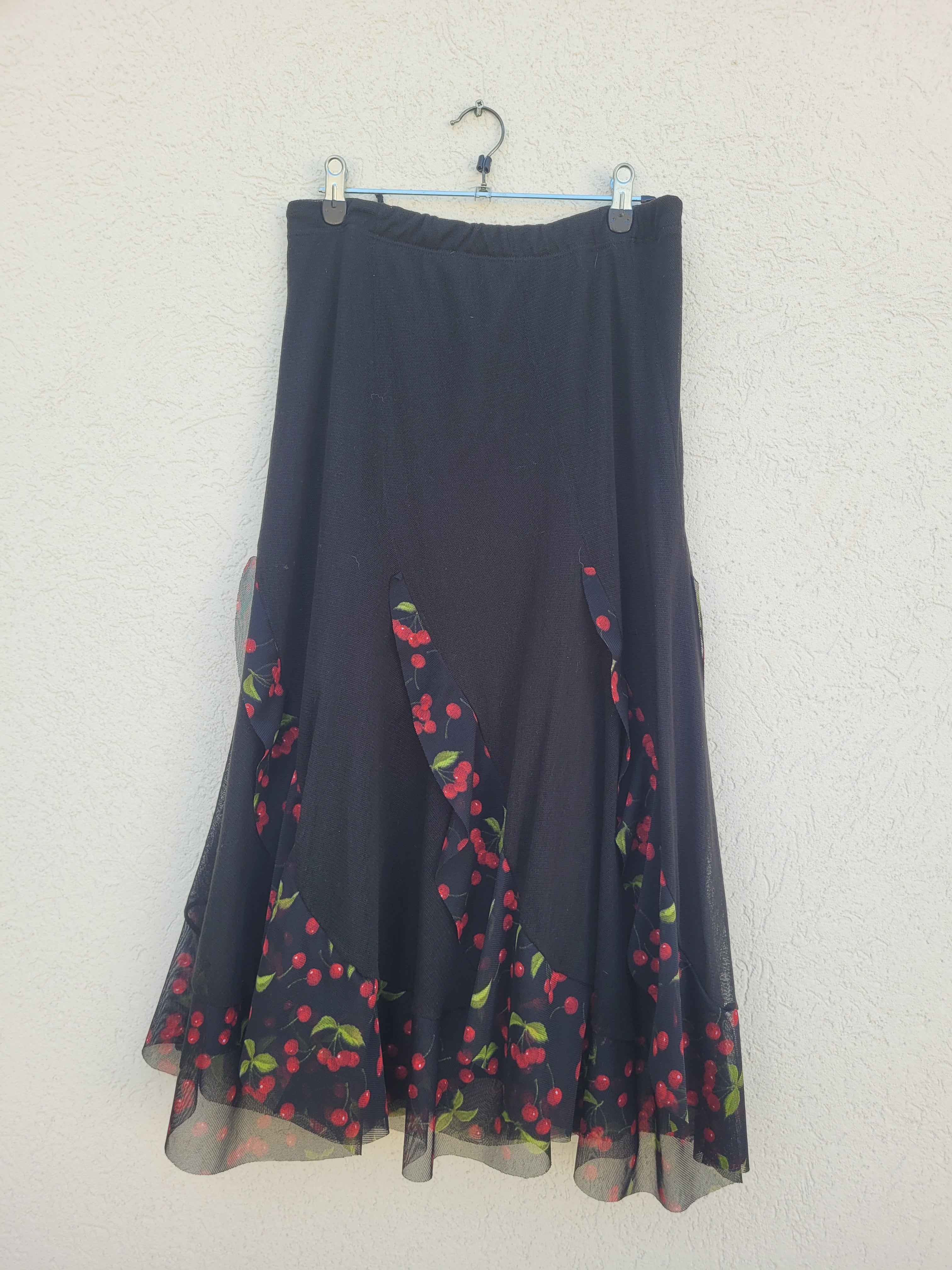 חצאית טול פרחים