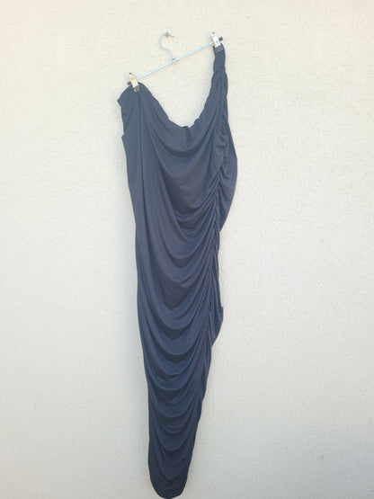 שמלת ערב one shoulder שחורה