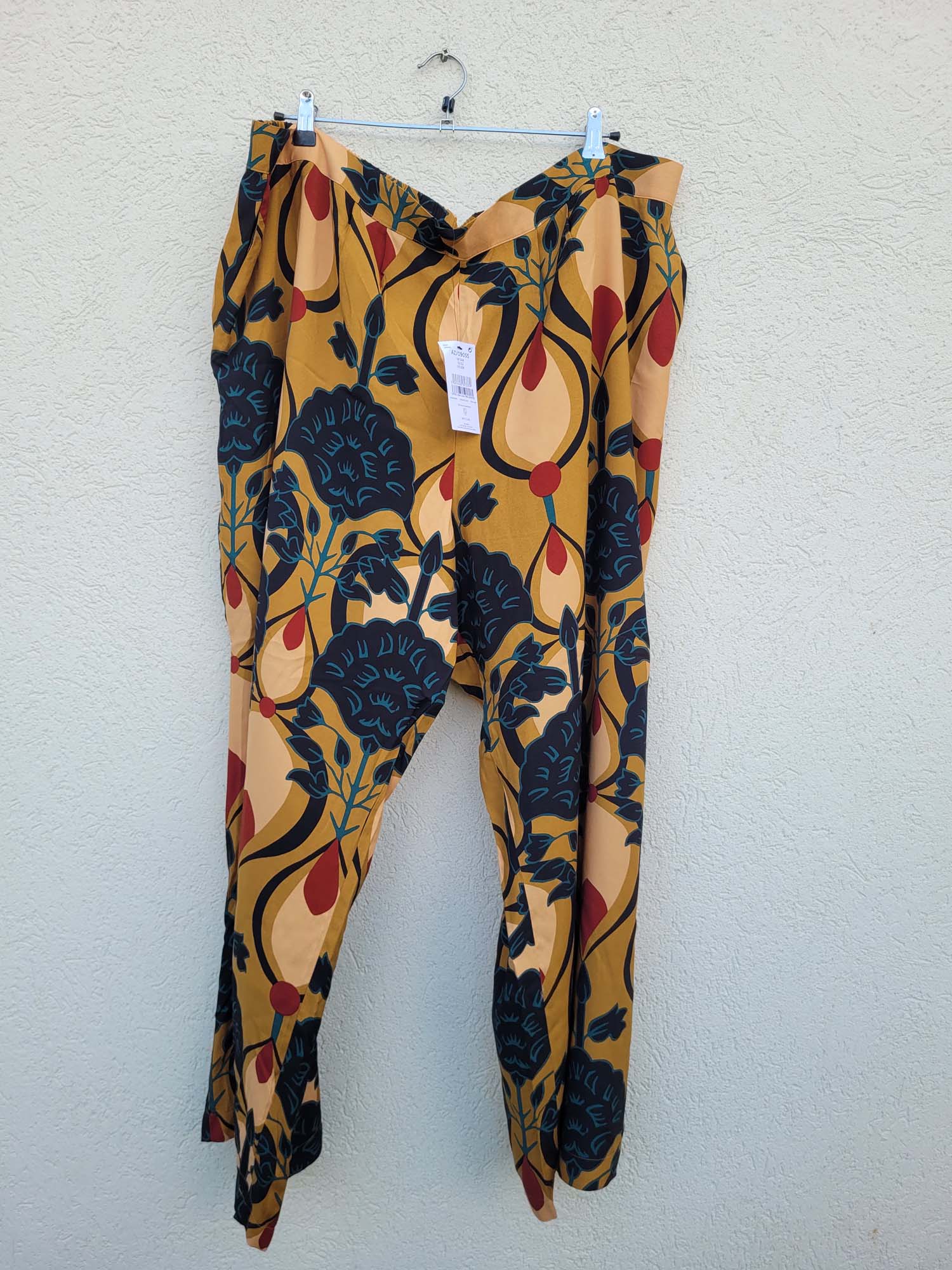 מכנסי בד צבעוניים עם גומי אחורי