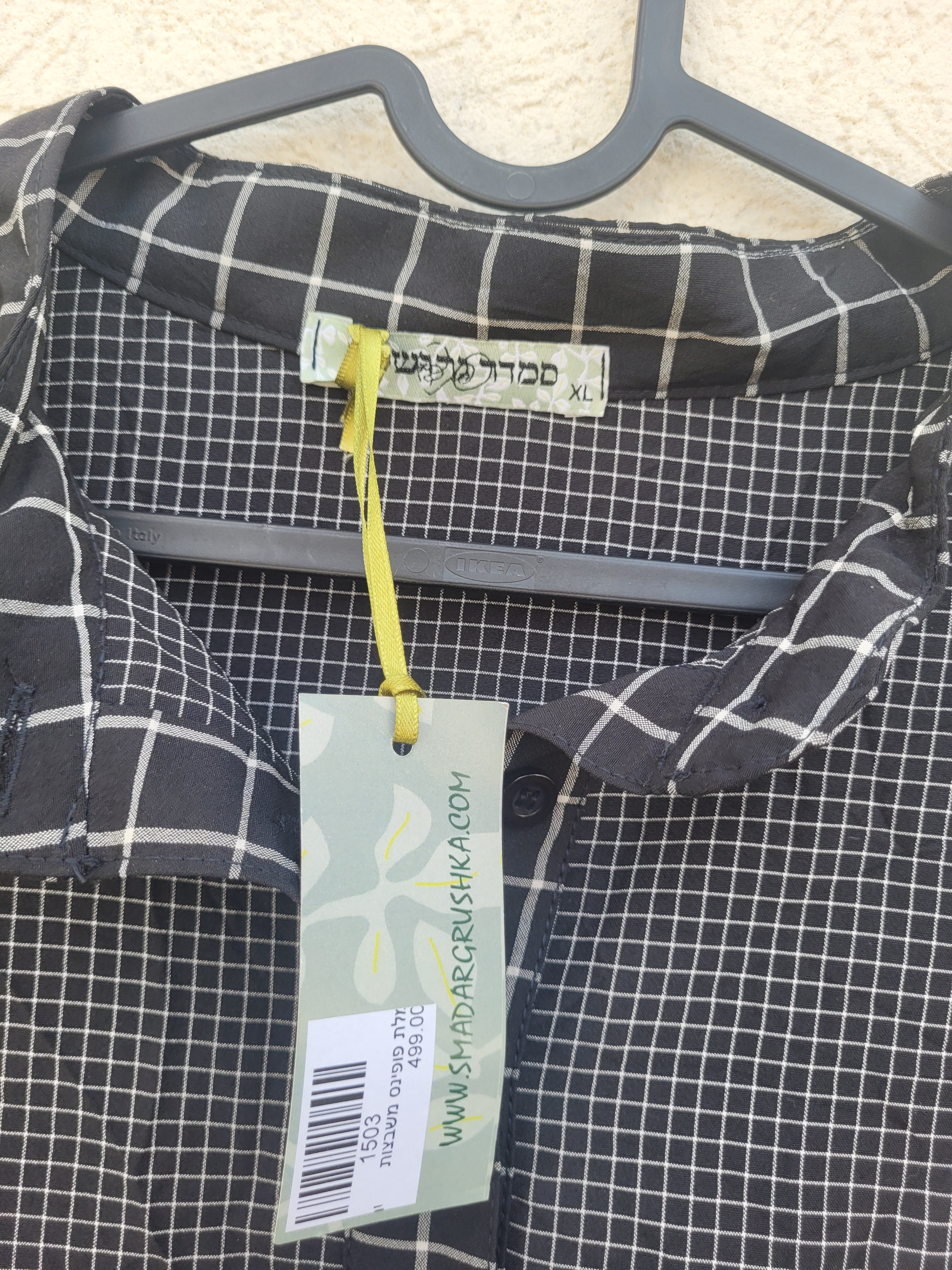 שמלת משבצות שחור ולבן