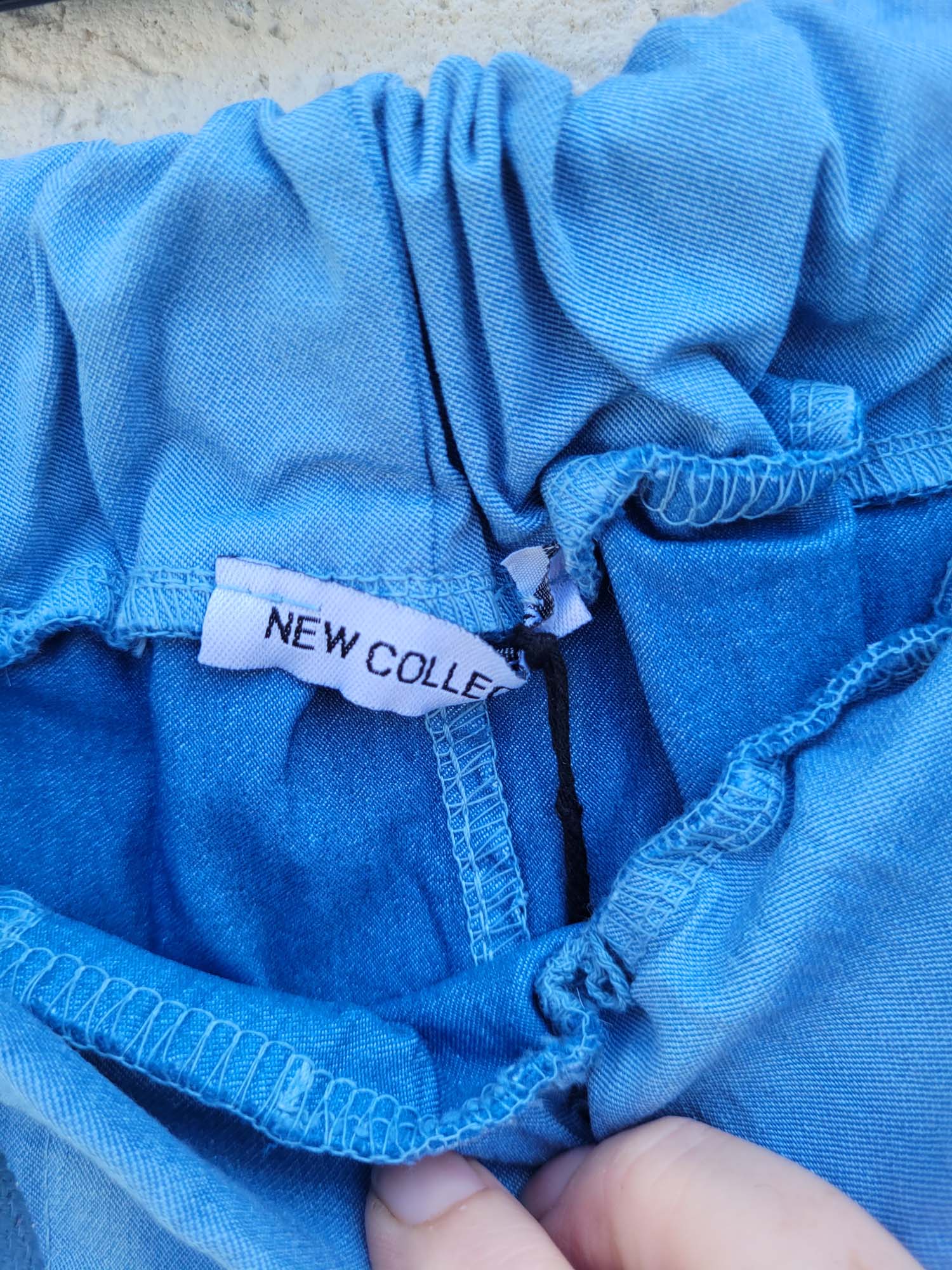 מכנסיים עם גומי ושרוך קשירה