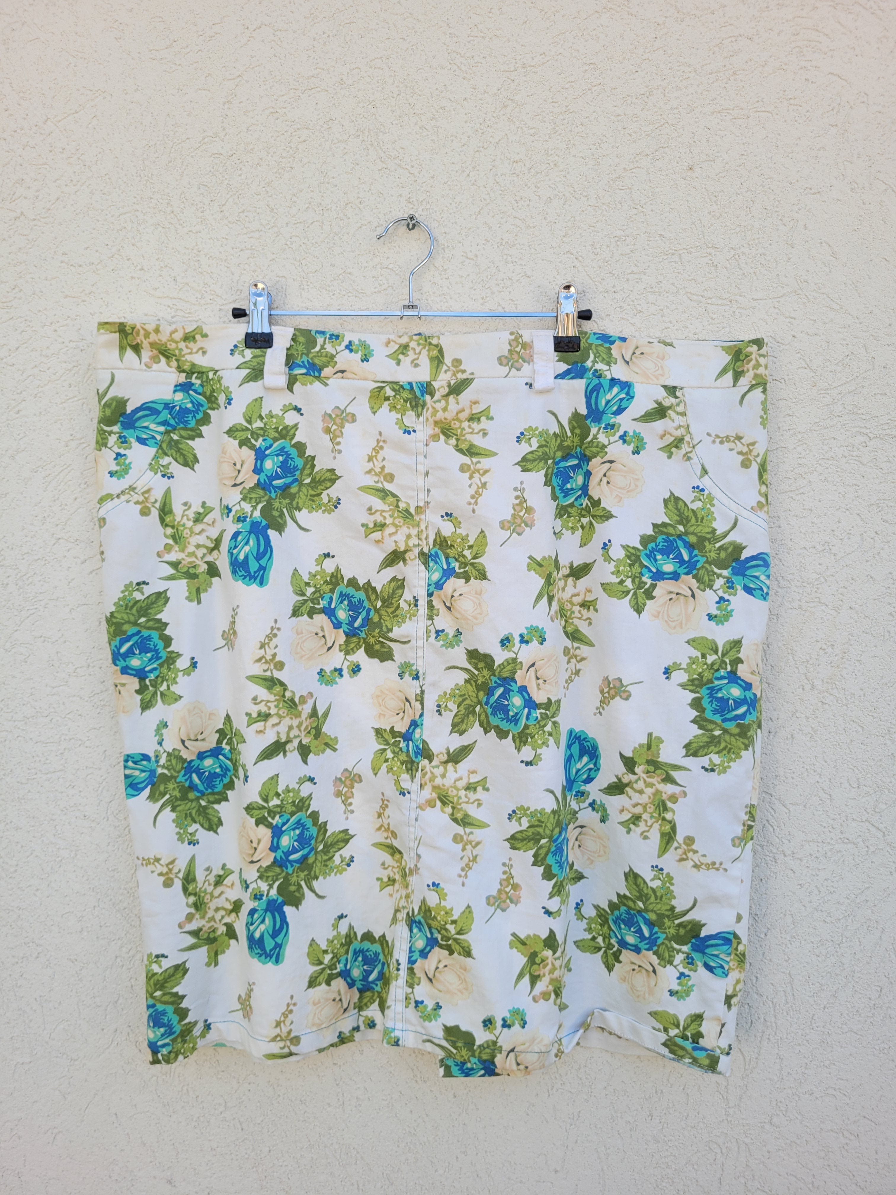 חצאית מיני סטרצ&