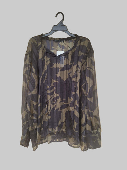 חולצה בהדפס פרחוני עם פסי כסף