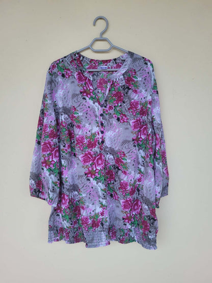 חולצה פרחונית חצי מכופתרת