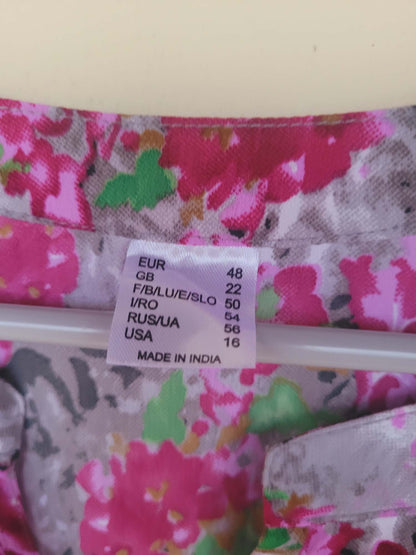 חולצה פרחונית חצי מכופתרת