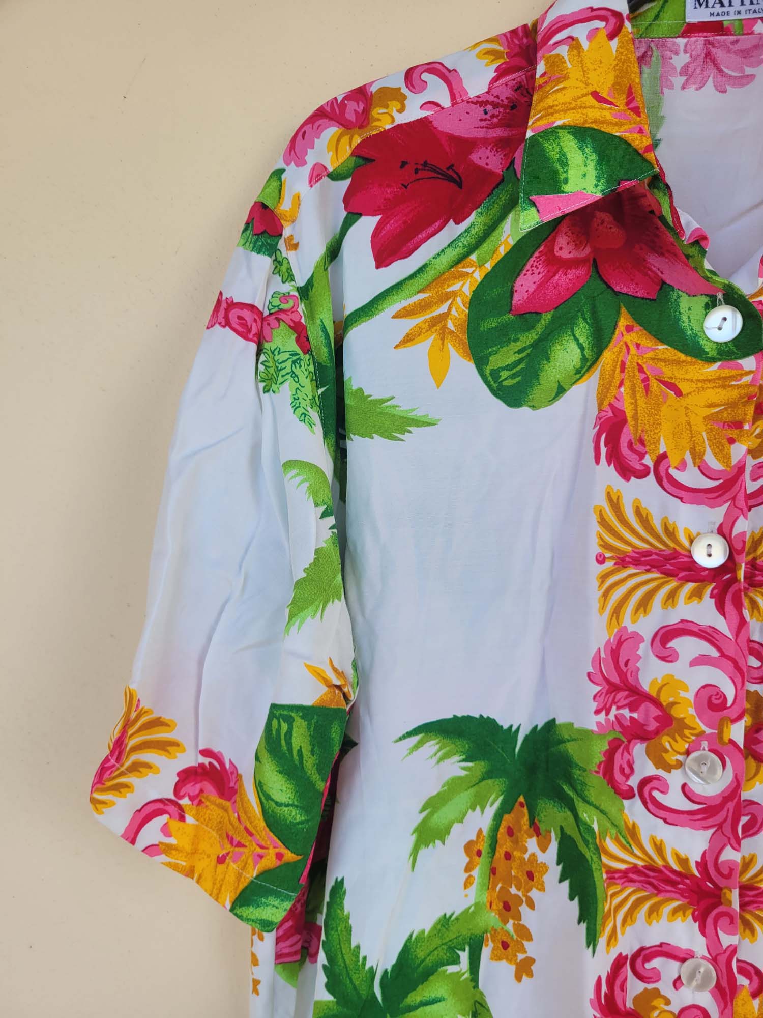 חולצה מכופתרת פרחונית טרופית