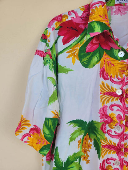 חולצה מכופתרת פרחונית טרופית