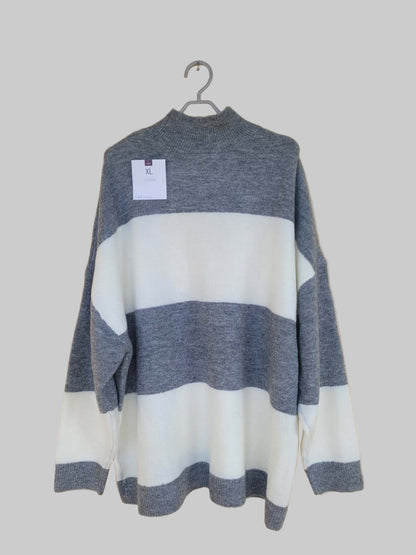 סריג פסים גולף אפור לבן