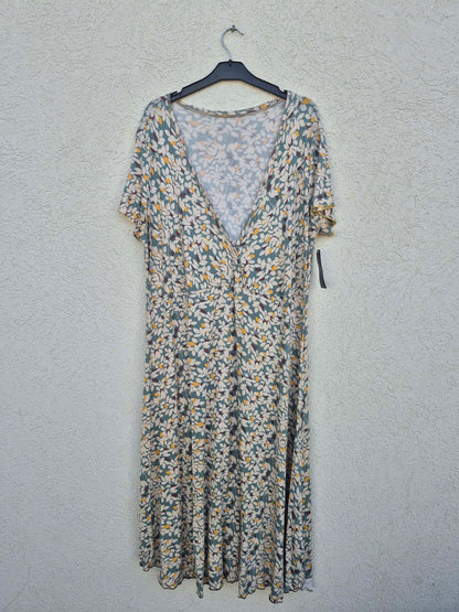 שמלה פרחונית מעטפת