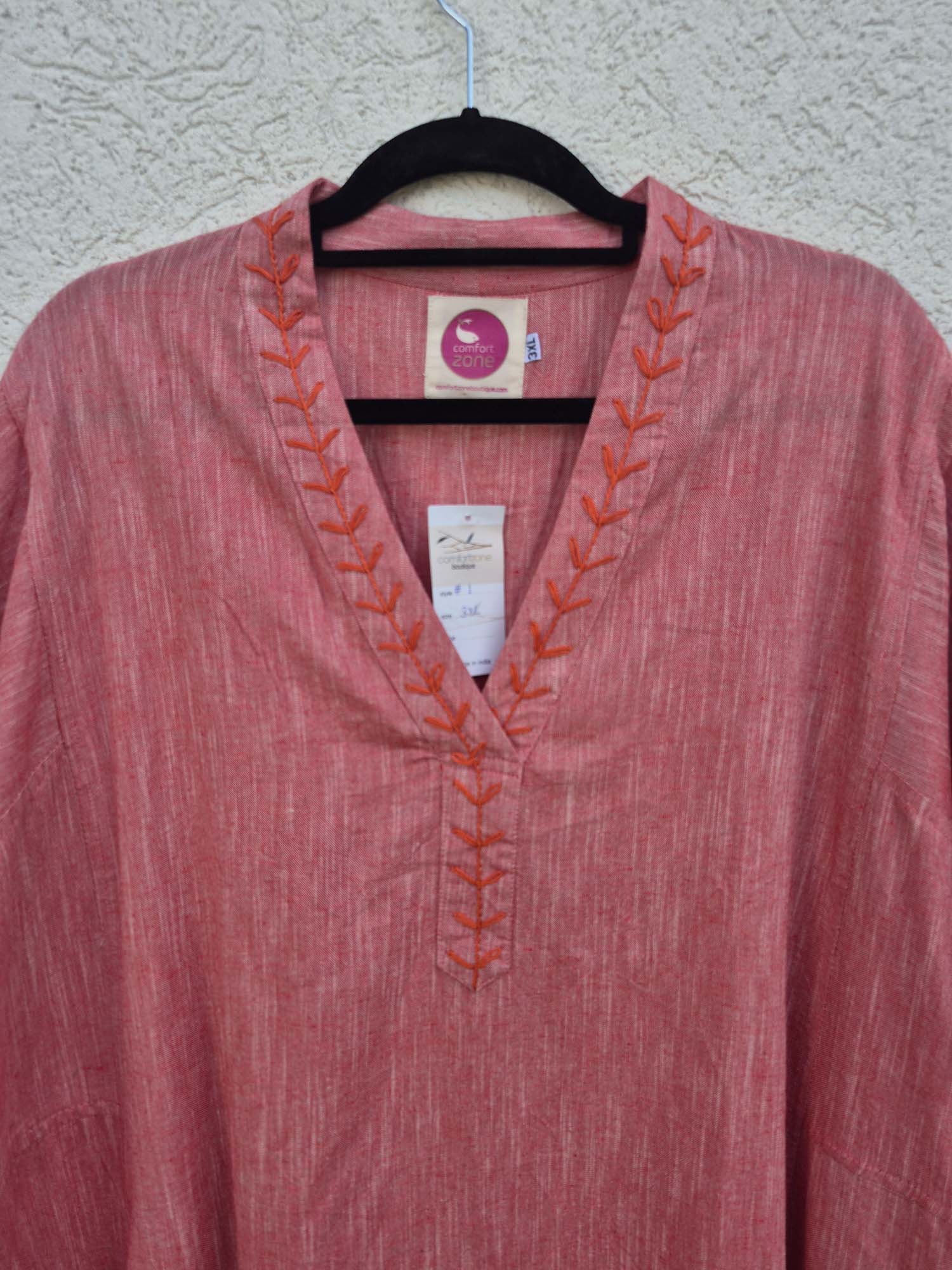 שמלת גלביה עם רקמה ורודה