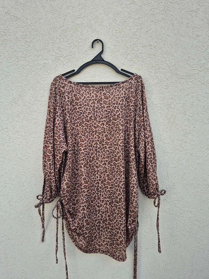 חולצת סריג מנומרת