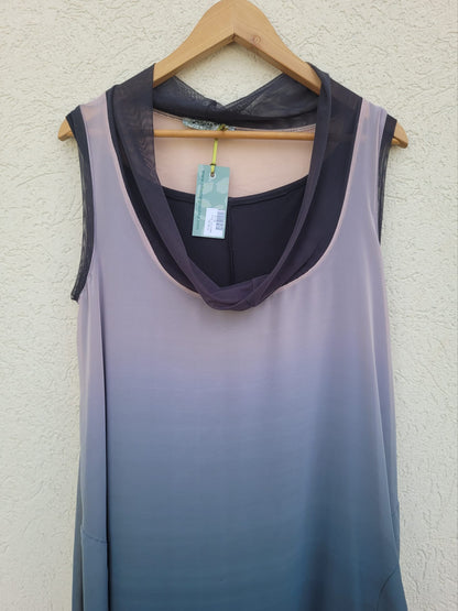 שמלת שיפון בגווני אפור ורוד