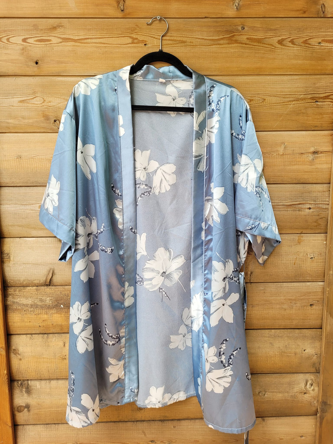 קימונו חדש תכלת פרחוני עם חגורת קשירה
