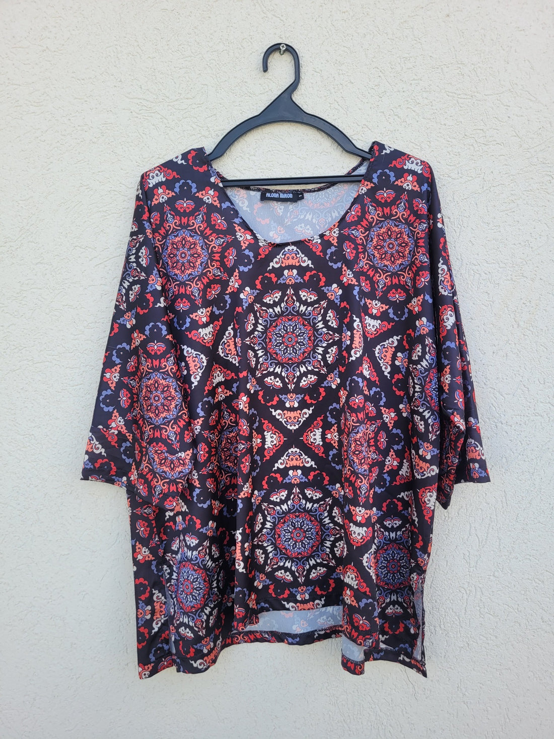 חולצה קצרה צבעונית