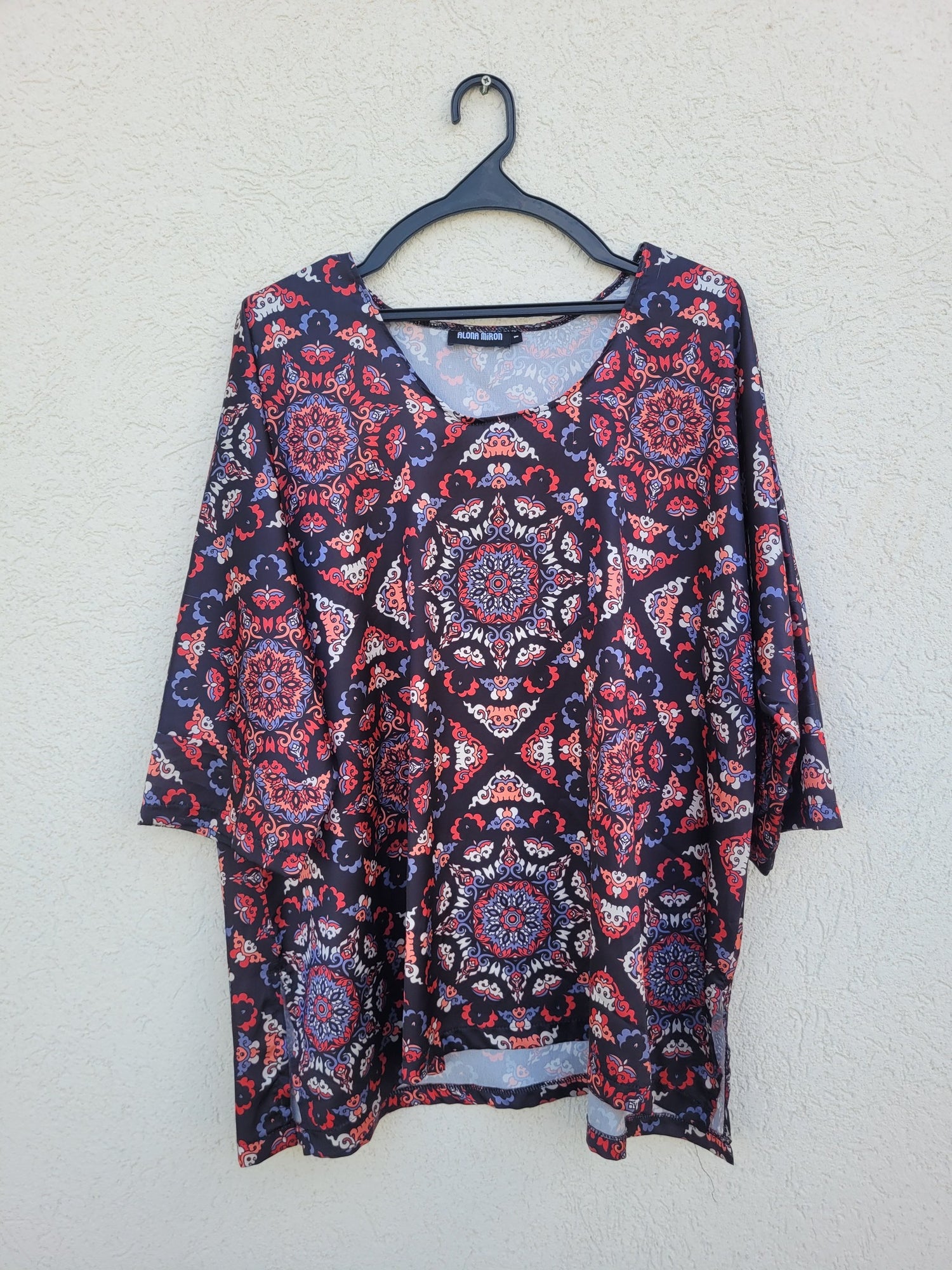 חולצה קצרה צבעונית