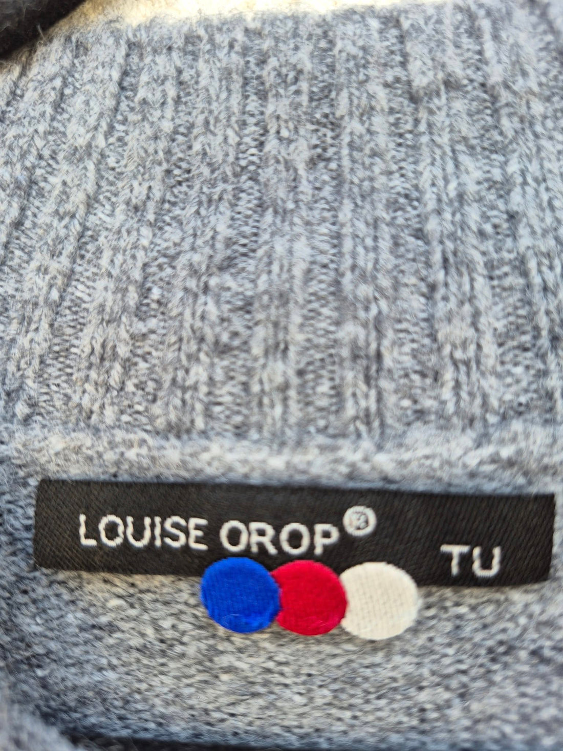 סריג גולף אפור וכחול