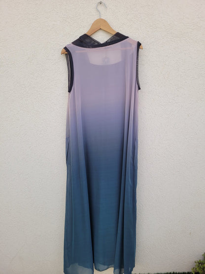 שמלת שיפון בגווני אפור ורוד