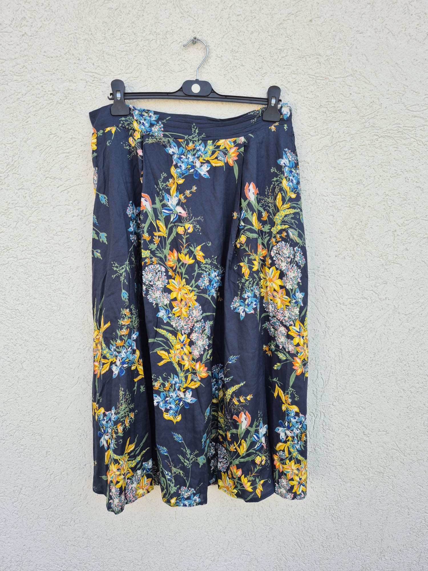 חצאית חיוכים