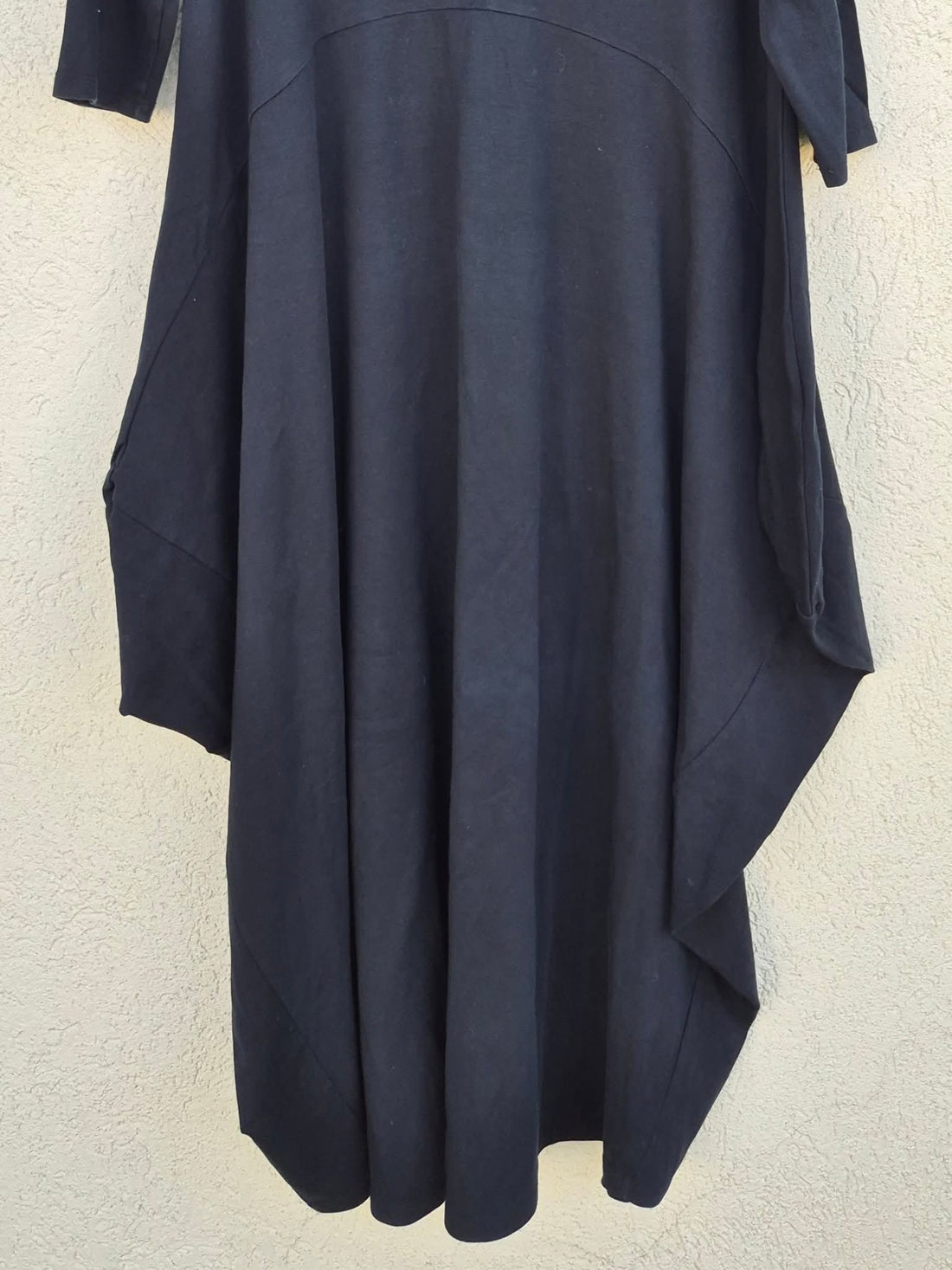 שמלת טריקו שחורה