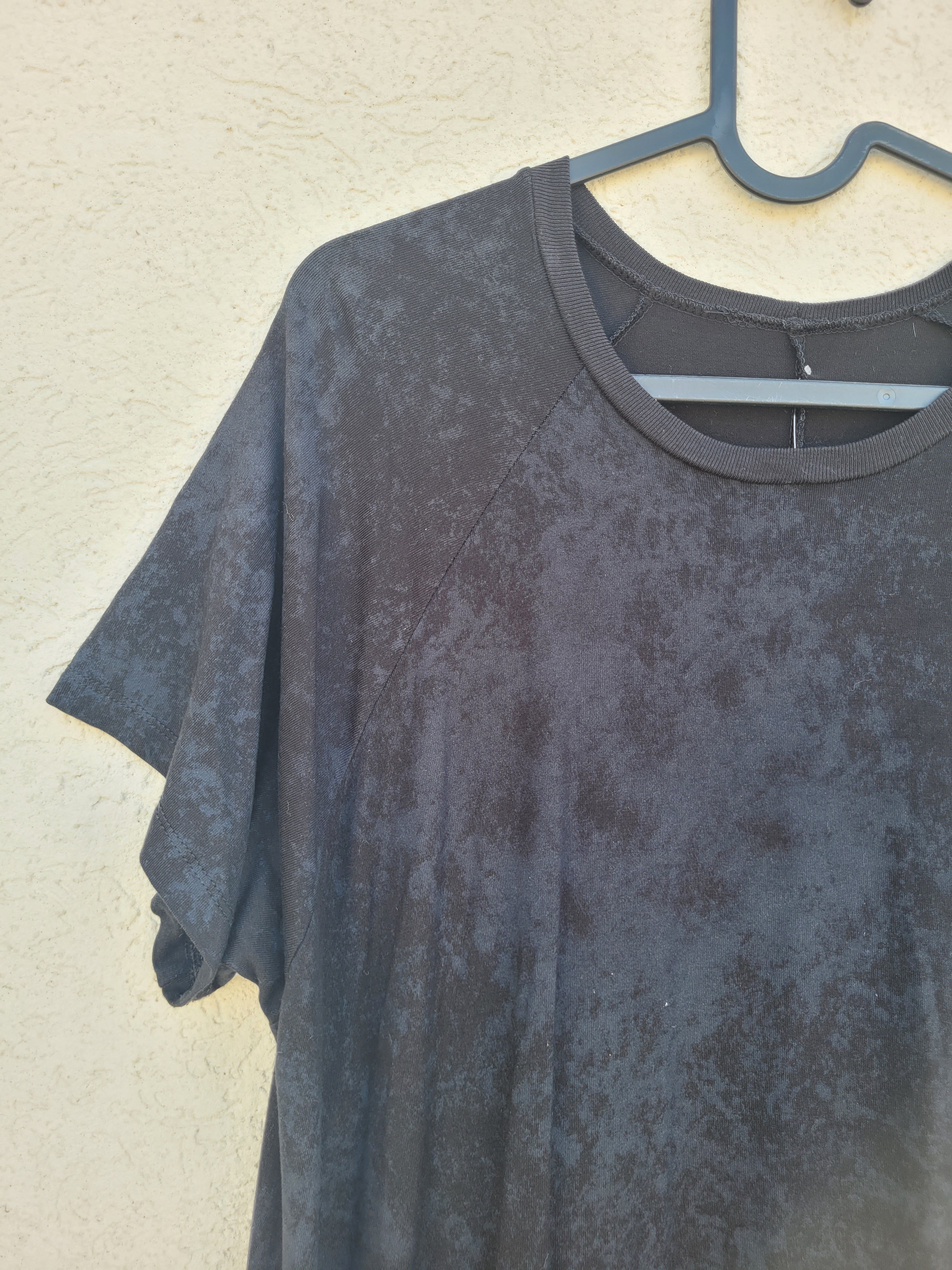 שמלת מקסי בשחור-אפור