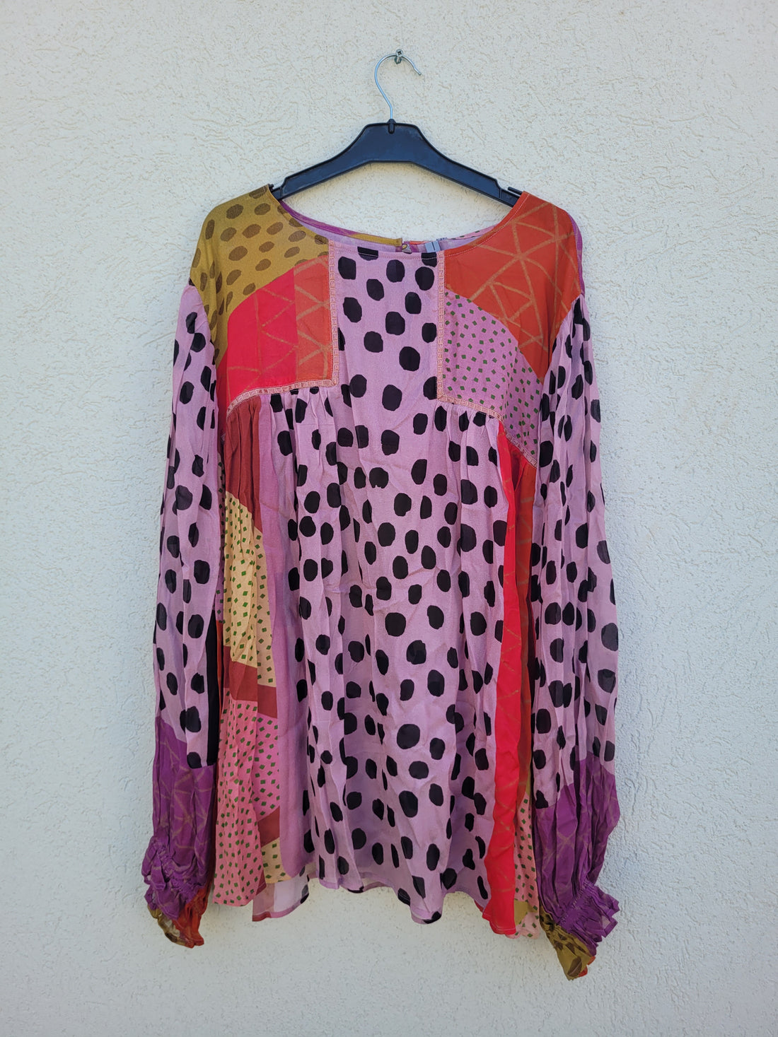 חולצה צבעונית אוברסייזית