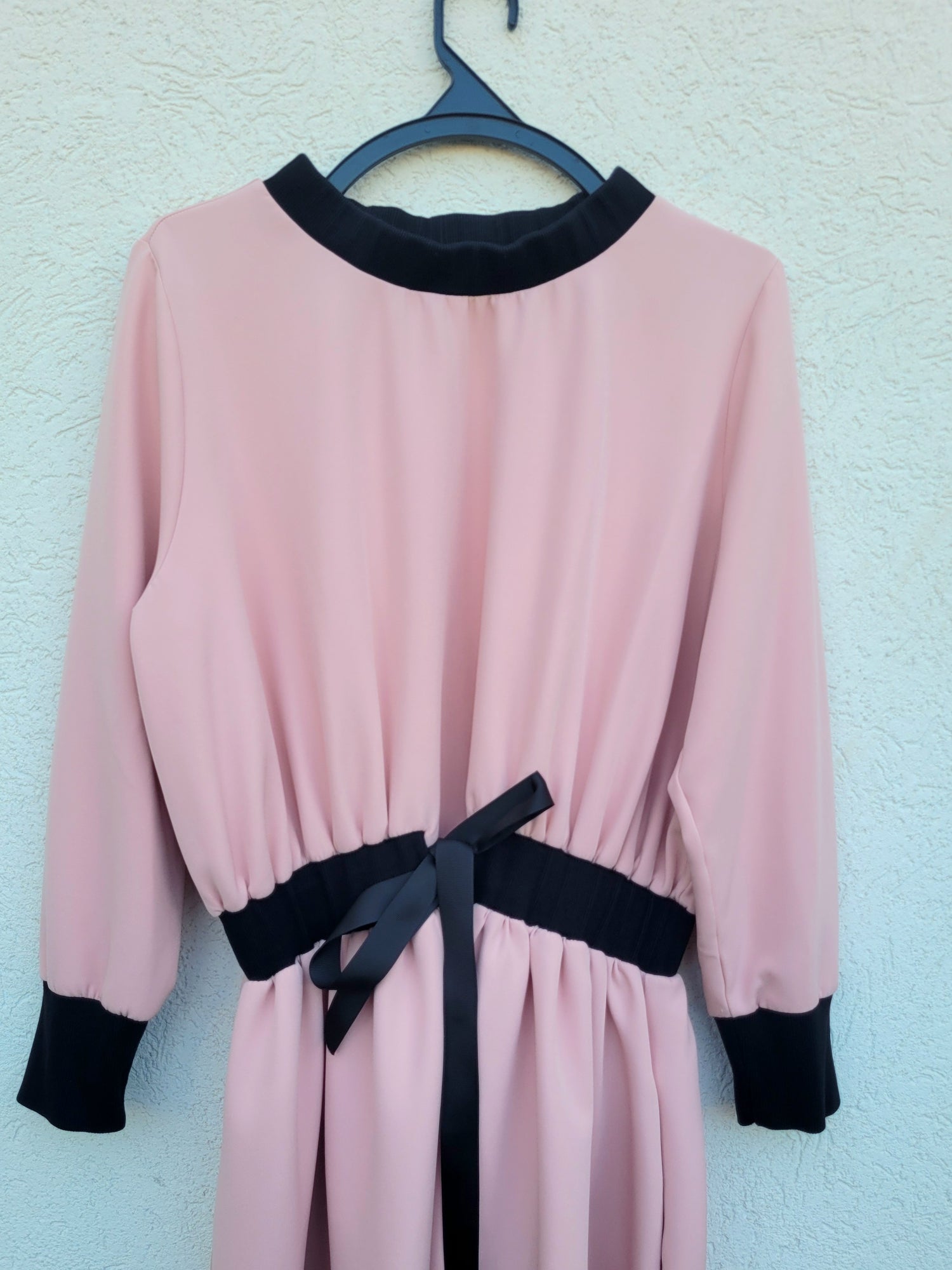 שמלה אסימטרית