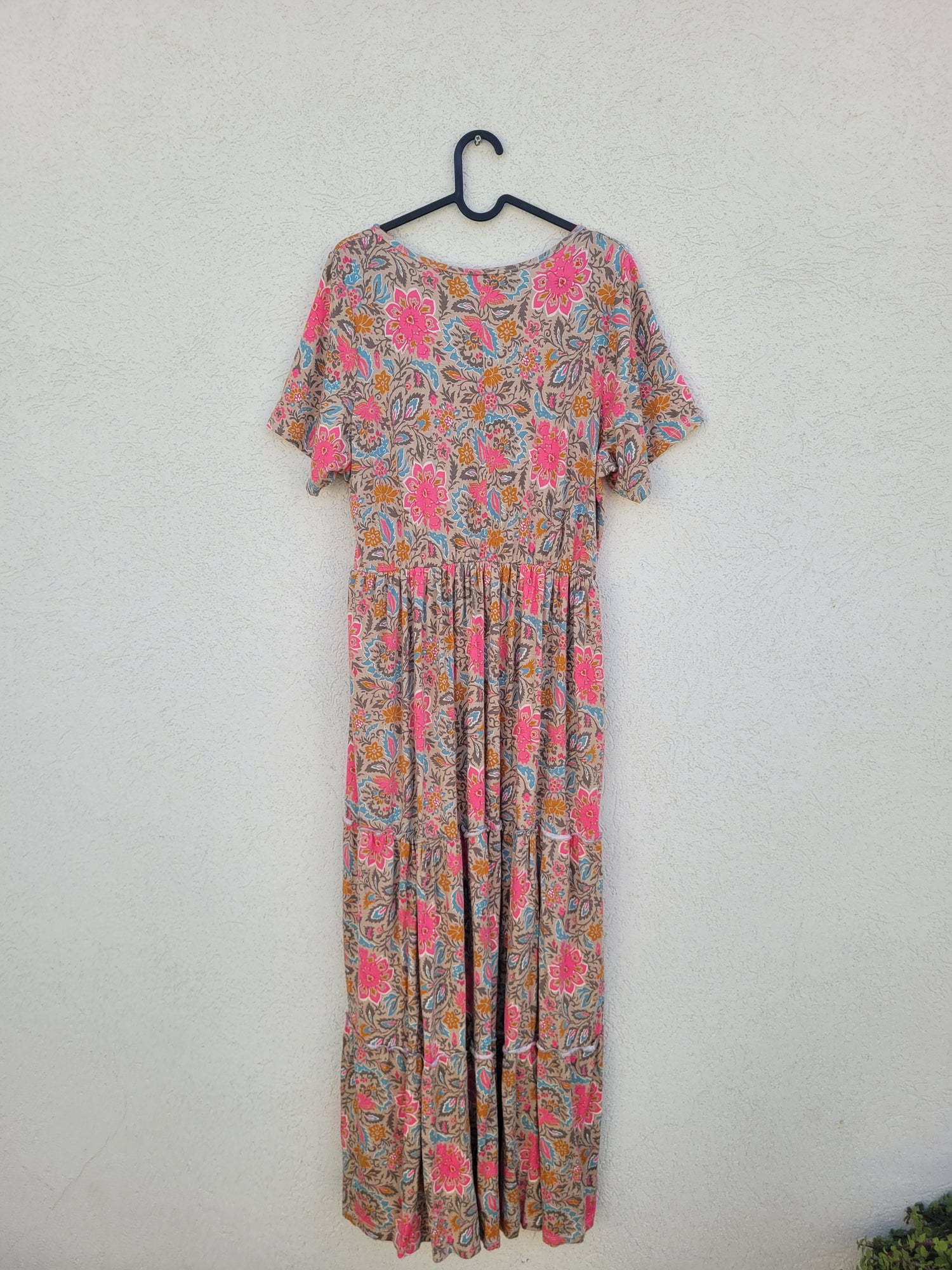 שמלה פרחונית מקסי