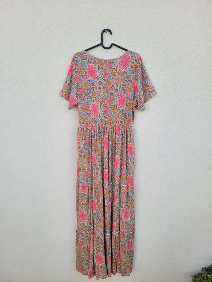 שמלה פרחונית מקסי