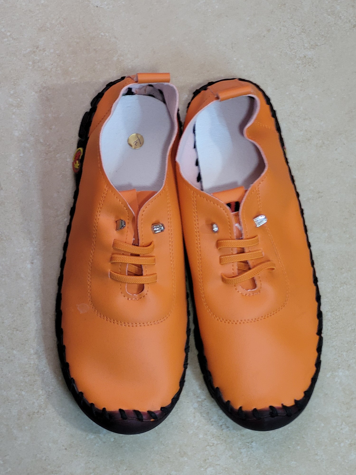 נעליים שטוחות עצומות מידה 42