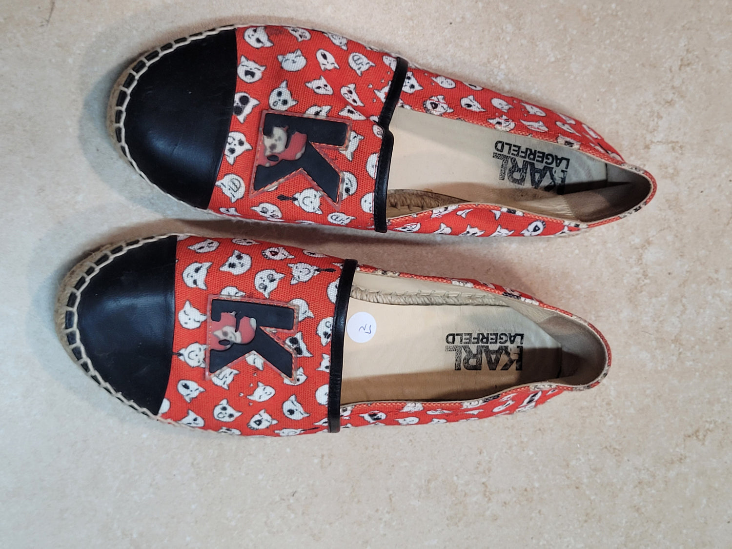 נעלי בד בהדפס חתולים מידה 40