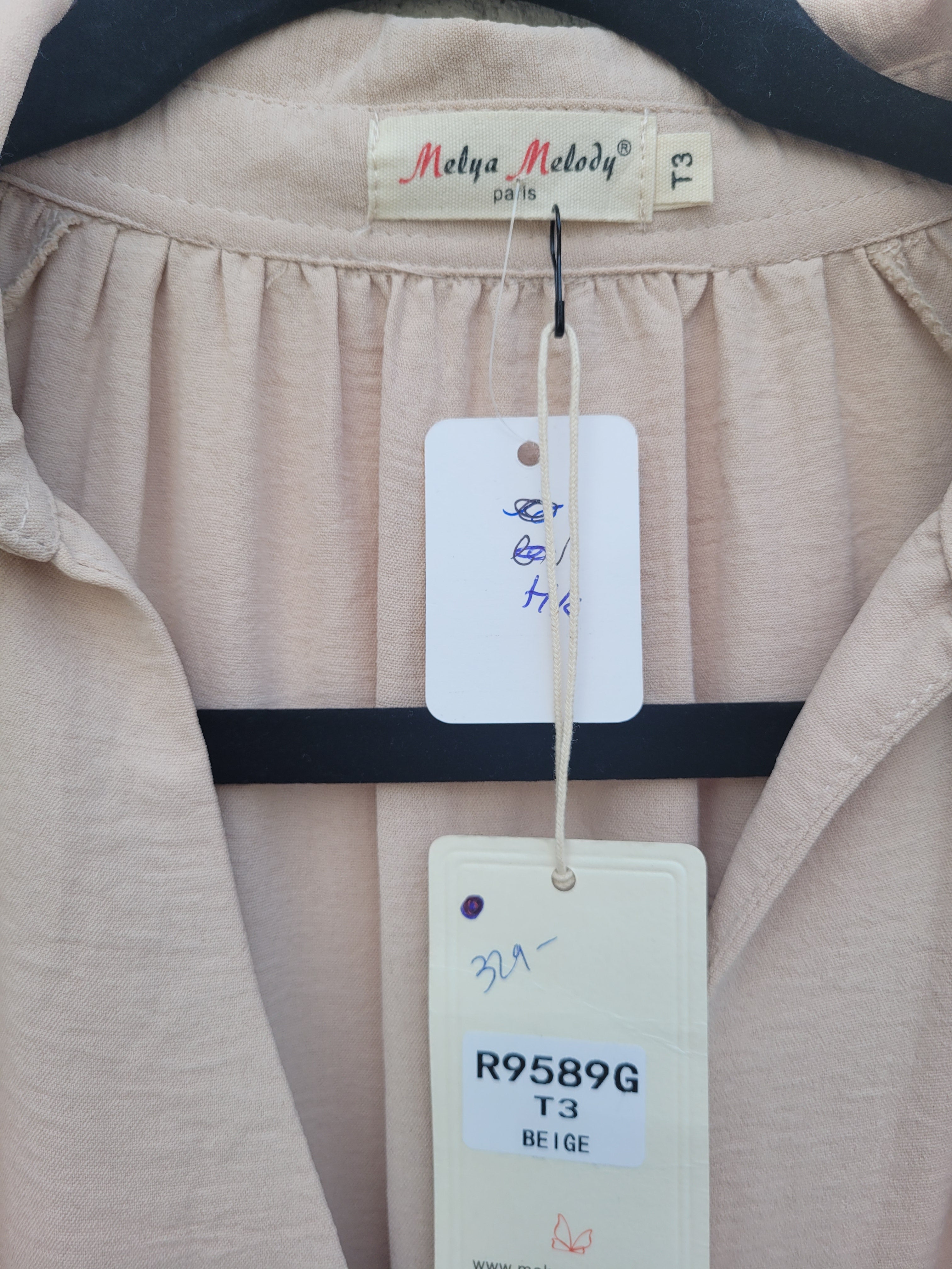 שמלת מקסי שכבות בהירה