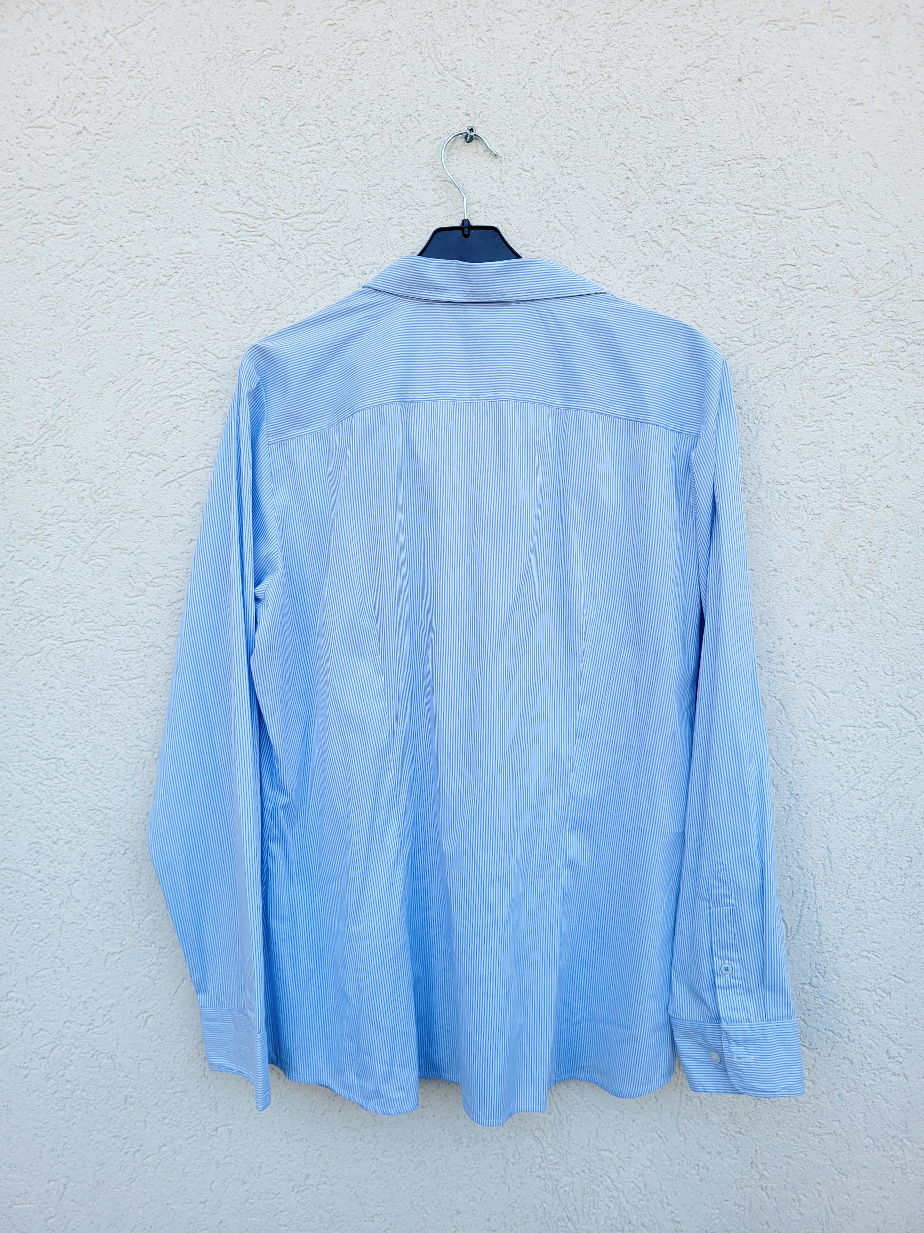 חולצה מכופתרת פסים