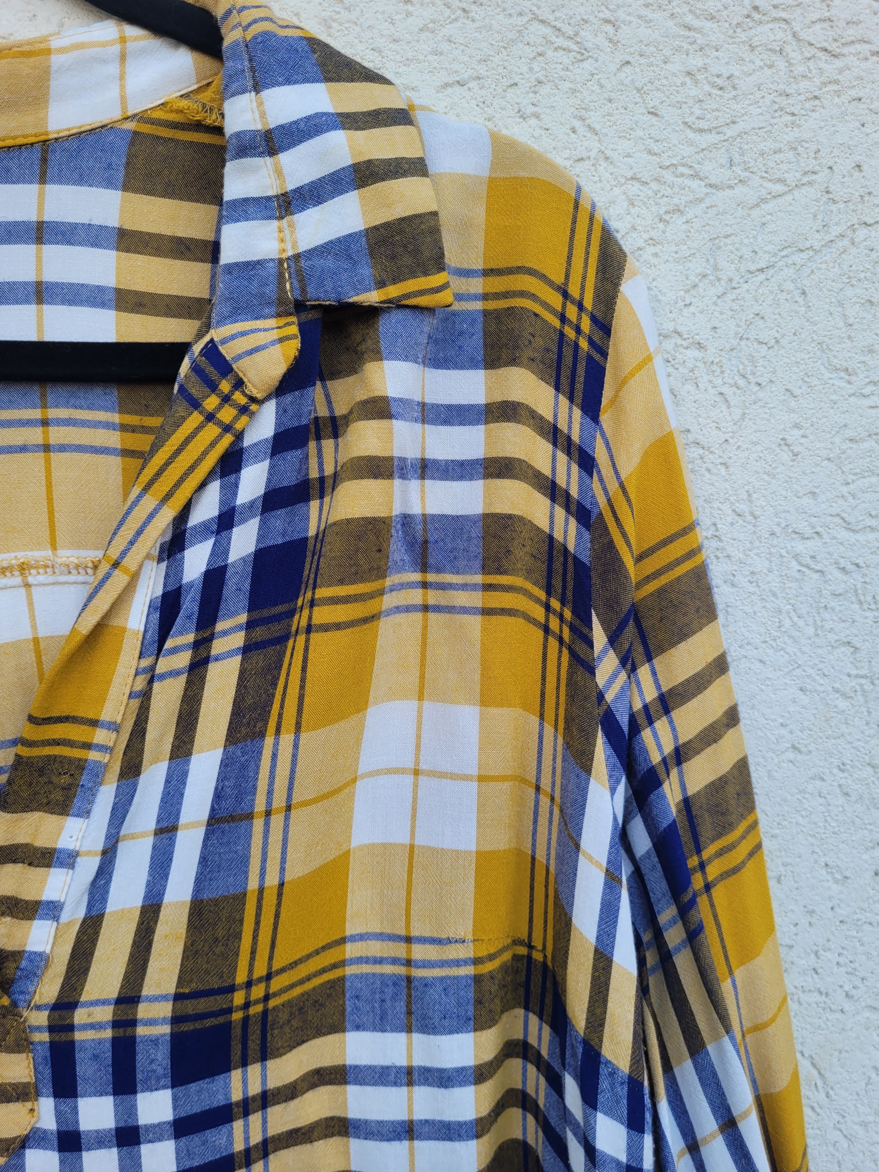 שמלה משובצת חצי מכופתרת