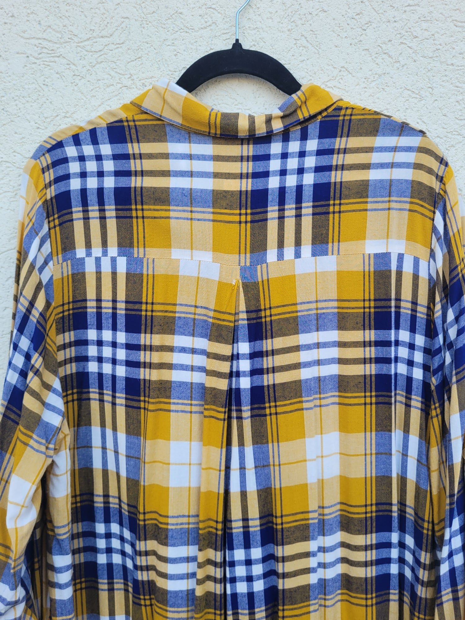 שמלה משובצת חצי מכופתרת