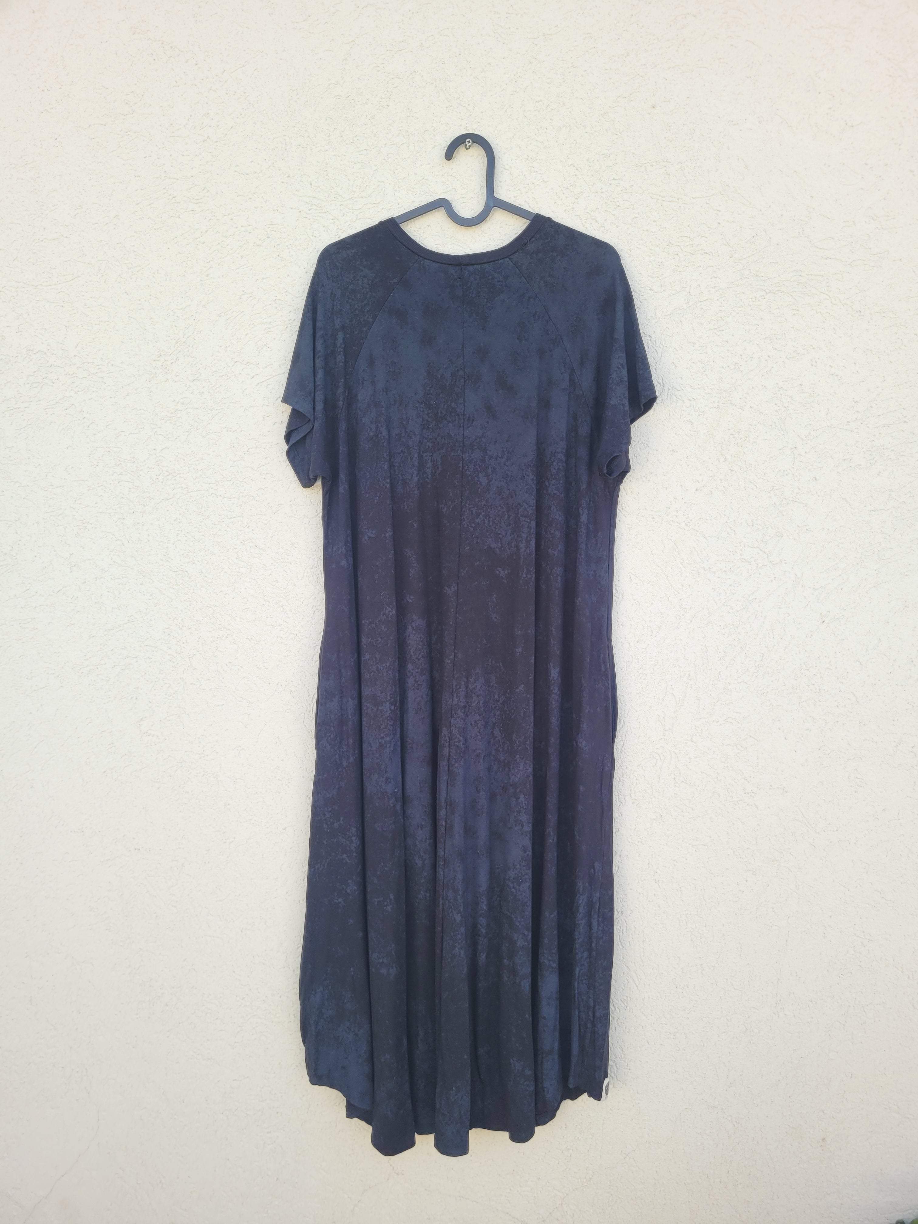 שמלת מקסי בשחור-אפור