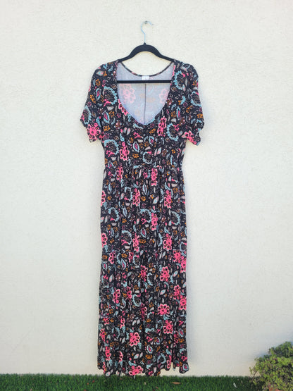 שמלה פרחונית מקסי