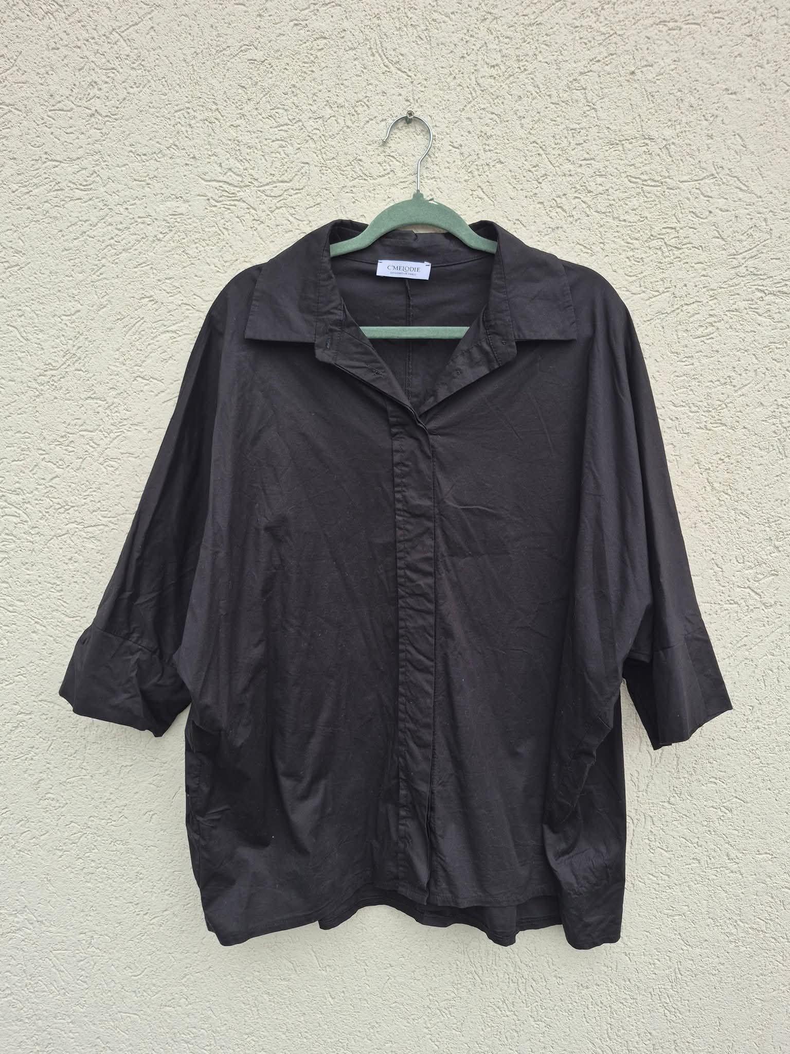 חולצה מכופתרת שחורה